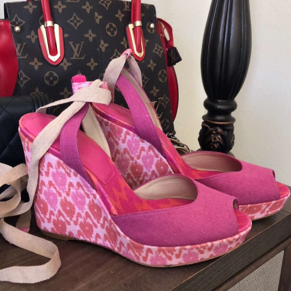 Brand NEW Weitzman wedges!!!